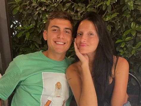 ragazza di dybala con il rolex|Dybala e Oriana Sabatini sposi: nozze 'blindate' in Argentina.